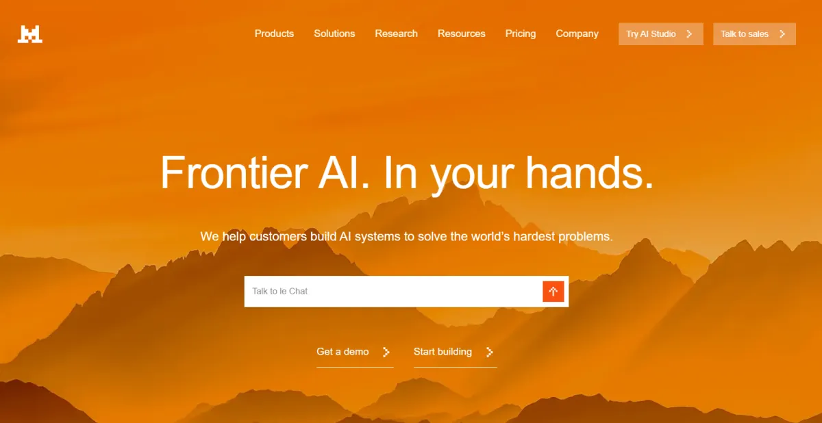 ميسترال للذكاء الاصطناعي Interface